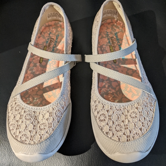 Skechers Memory Foam Walking Slip on Sneaker - Picture 1 of 6